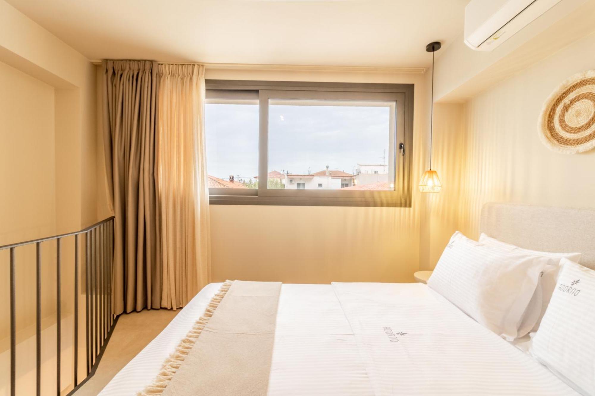 Adorno Private Suites Only Adults & Kids 12 Plus Vrasná エクステリア 写真